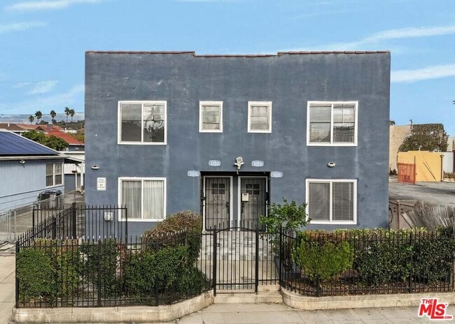 Photo - 120 N Ave 25