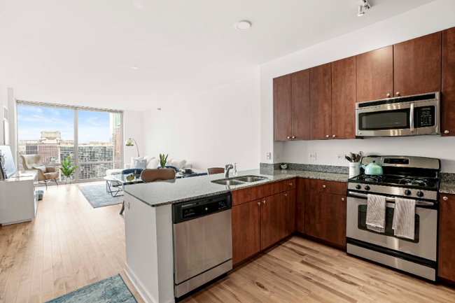 Photo - 722 S Clark St Rental