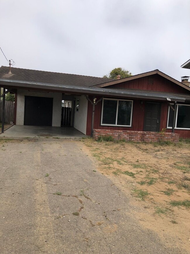 Building Photo - 3 bedroom 2 bath house in Los Osos for rent