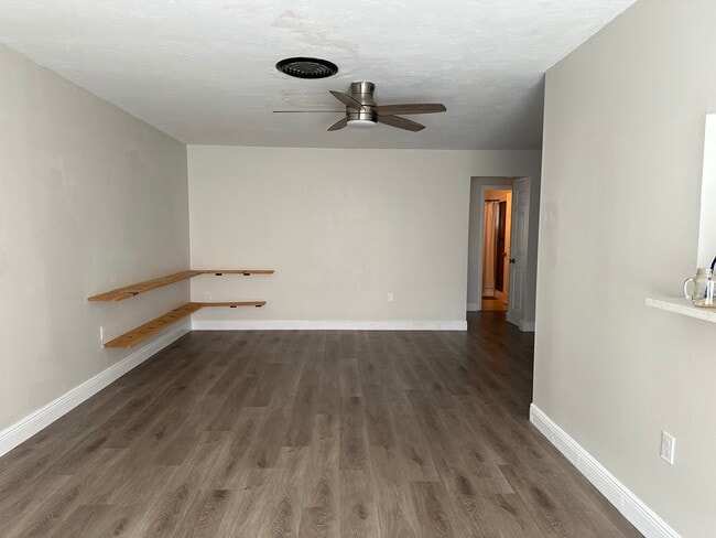 Photo - 4444 Swift Rd Unit 4444 Swift Rd. #2