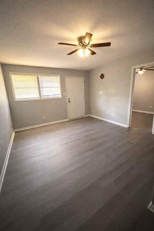 408 Birchwood Dr Unit 408