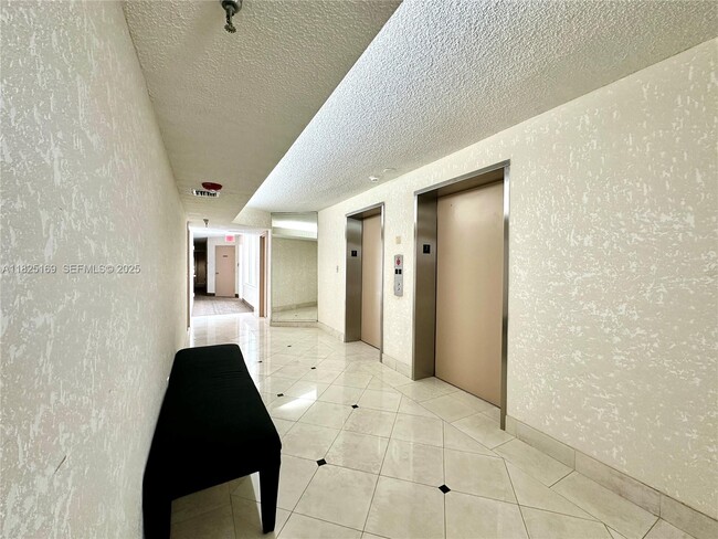 Photo - 15645 Collins Ave Unit 706