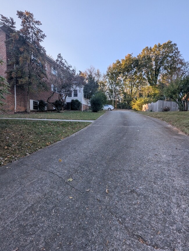 Photo - 201 Highland Cir