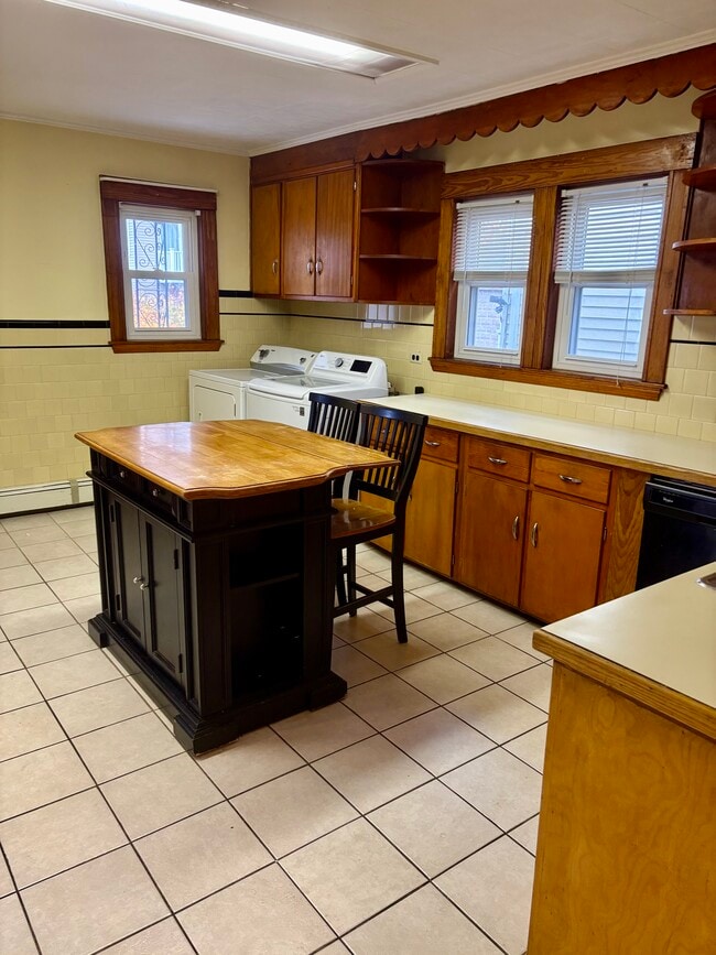 Photo - 32 Harley Ave