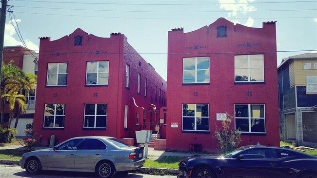 Building Photo - 111 S Newport Ave Unit 6 Rental