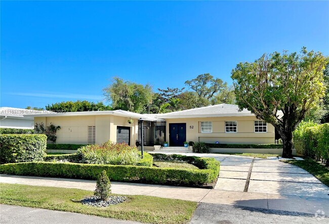Building Photo - 52 Shore Dr W Rental