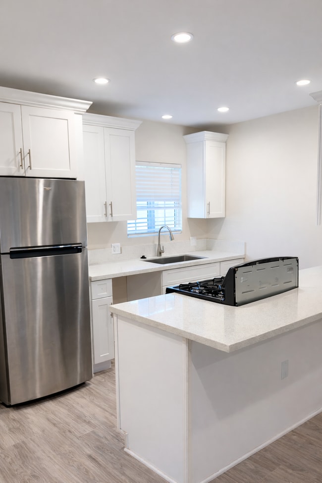 Photo - 14436 Carlsbad St