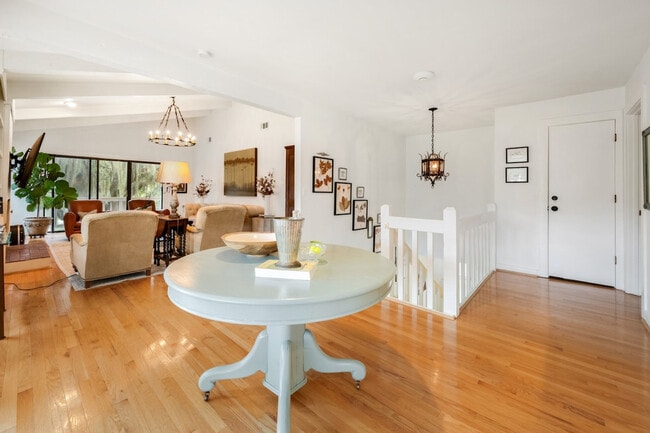 Photo - 193 Prospect Point Loop Unit SI ID1312462P