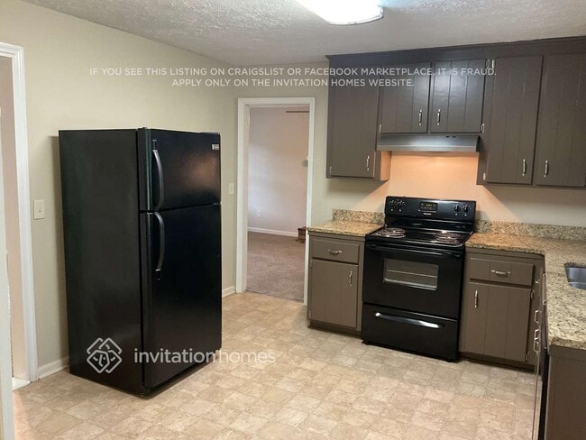 Photo - 404 Seneca Ct