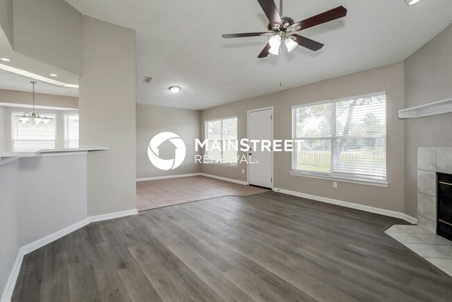 3 Bedroom Pet-Friendly Home in Jacksonville, FL with Main Street Renewal