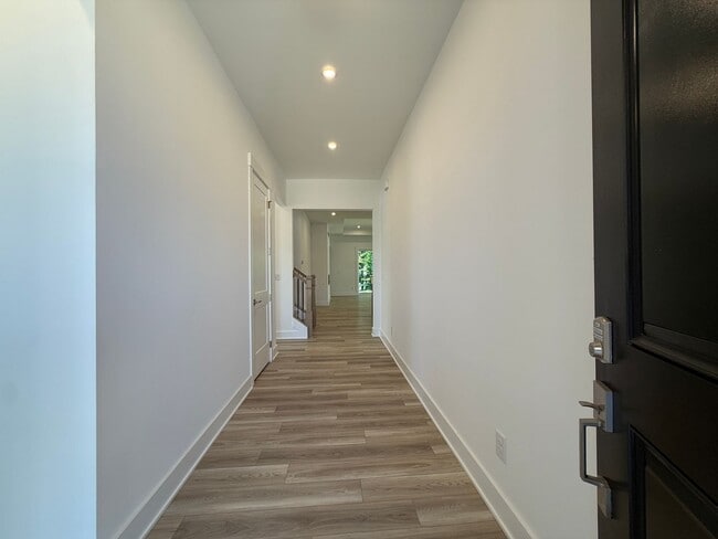 Photo - Beautiful 4 Bedroom Single Family Home