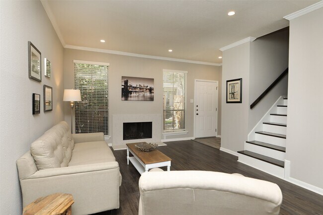 Photo - 1201 McDuffie St Unit 211