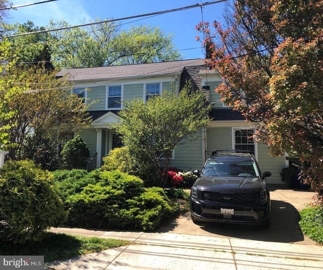 Photo - 8106 Maple Ridge Rd House
