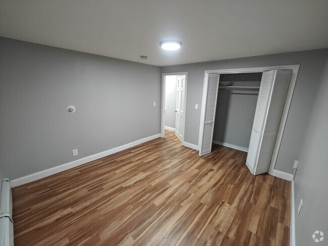 Building Photo - 28 Vine St Unit 101 Rental