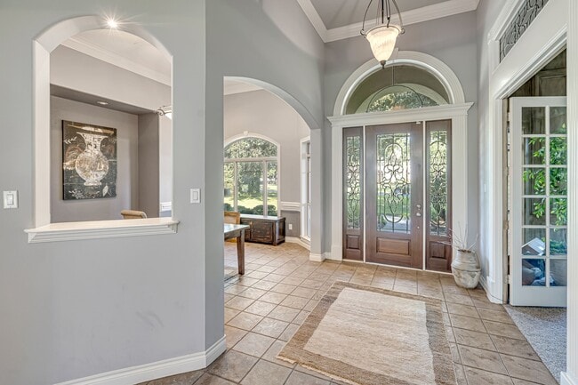 Building Photo - 8615 Haven Woods Way