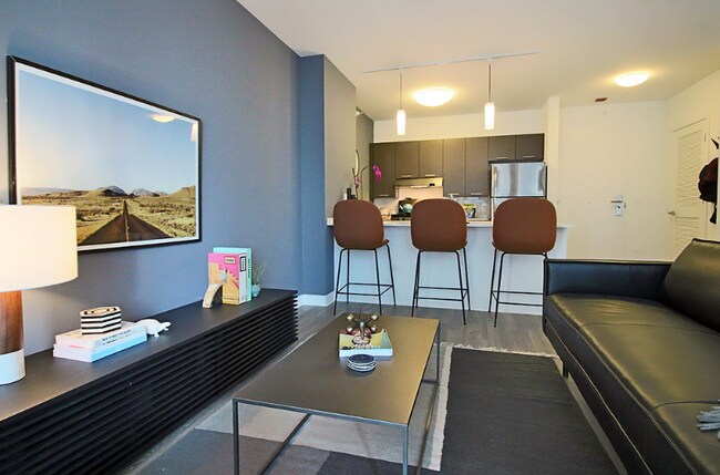 Photo - 622 N Wells St