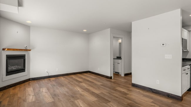 Photo - 1010 E 7th St