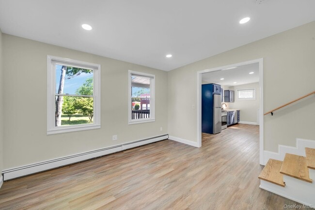 Building Photo - 204 Blue Point Ave Unit 206A
