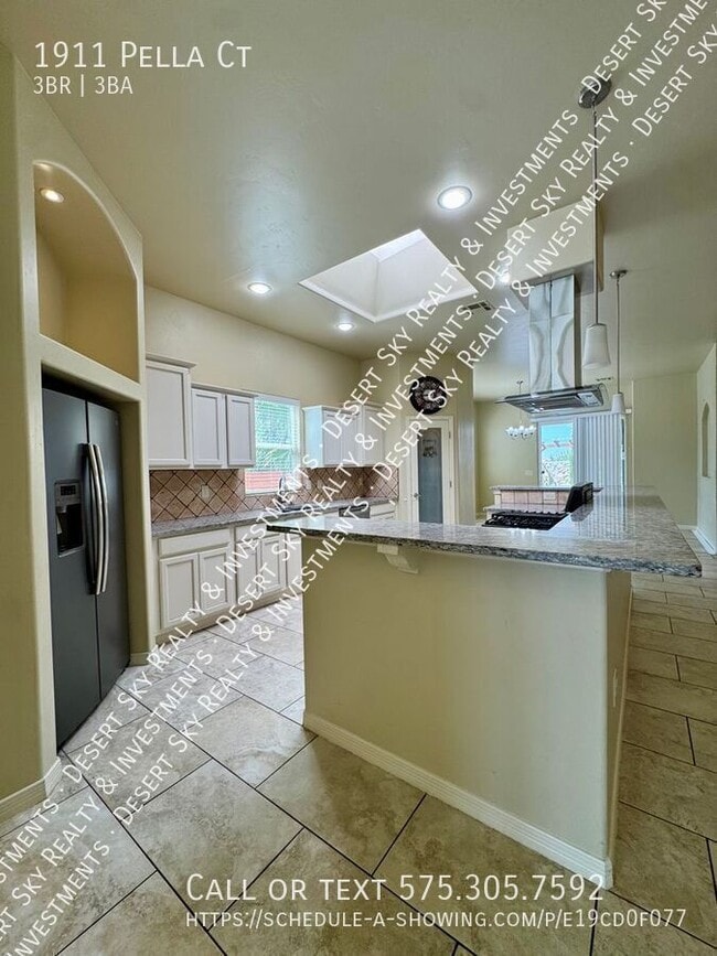 Photo - 1911 Pella Ct