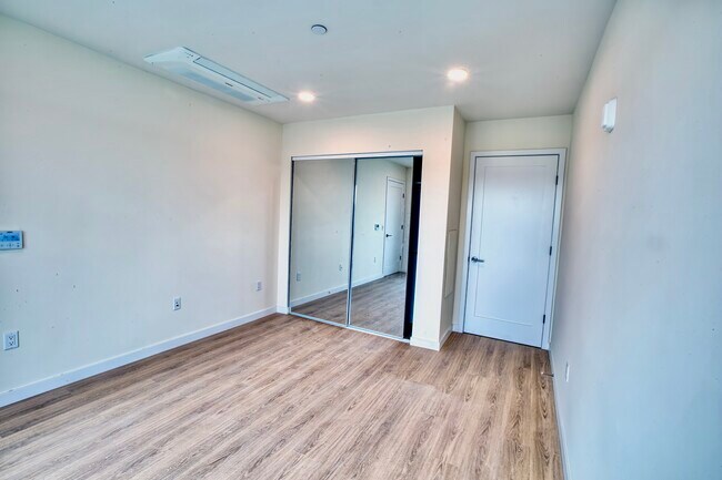 Photo - 14629 W Erwin St