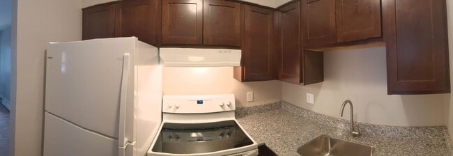 207 11th Ave NE Unit 207