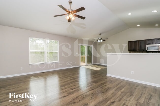 Photo - 163 Briarwood Dr