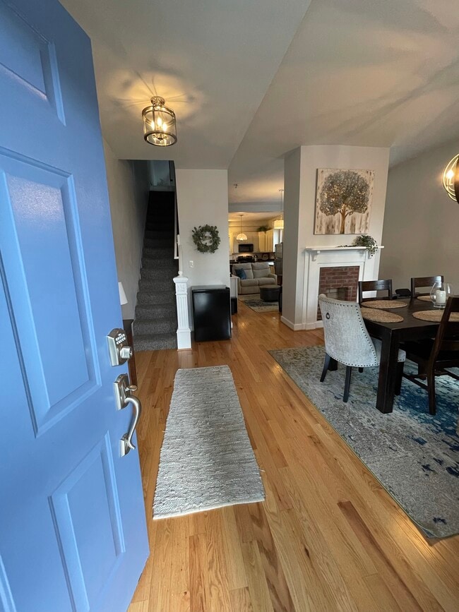 Photo - 3035 Grayland Ave