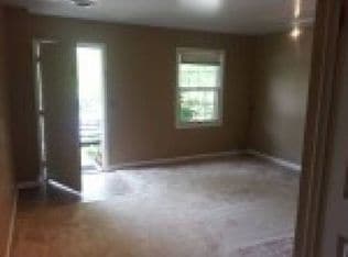 Photo - 932 Grantham Rd