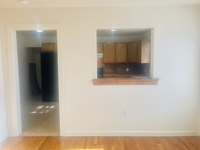 Photo - 1502 Avenue S