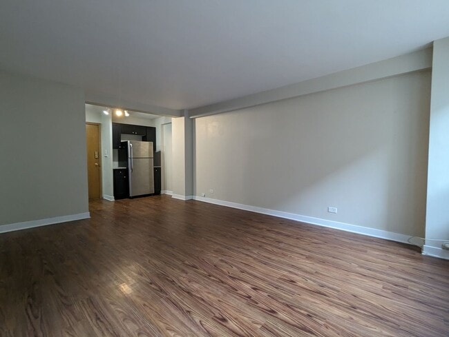 Photo - 4180 N Marine Dr Unidad Apartment 1206