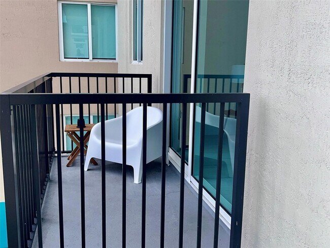Photo - 601 E Dania Beach Blvd Condo Unit 834
