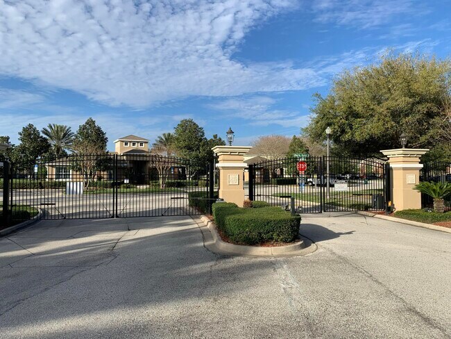 Photo - 6852 Woody Vine Dr