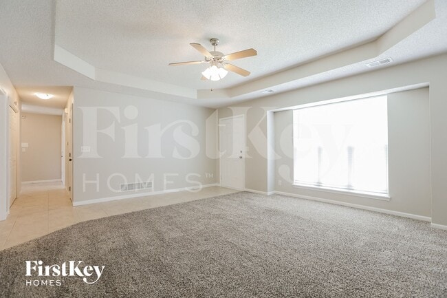 Photo - 724 Bristol Dr