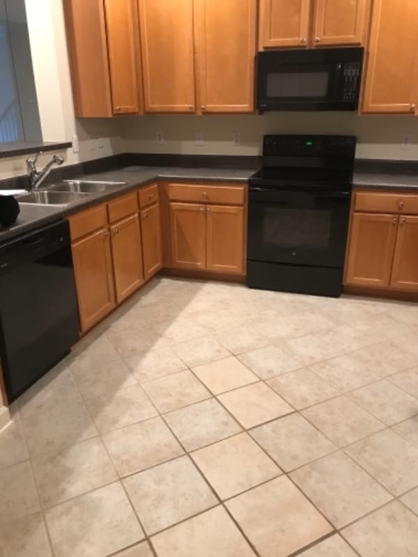 Photo - 660 Friendway Rd