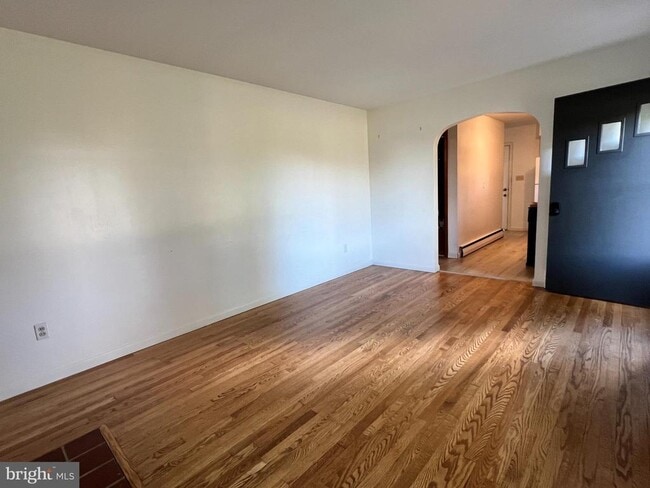 Photo - 1551 Deer Park Rd