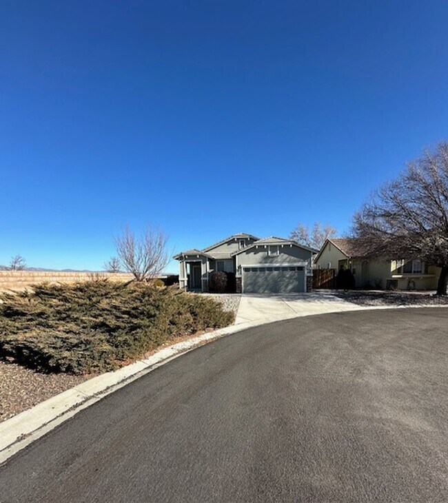 Photo - <b>Beautiful Three Bed Home Available On The Green at Dayton Golf Course<br><br>