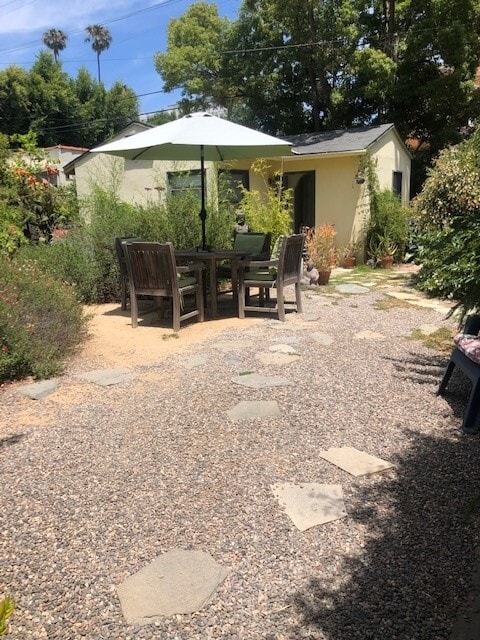 Backyard Guesthouse Entrance - 810 N Las Palmas Ave Unit 812.5