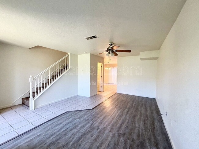 Photo - 936 W 13th St Unit C