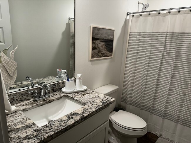 Photo - 5889 Tyndall Pl