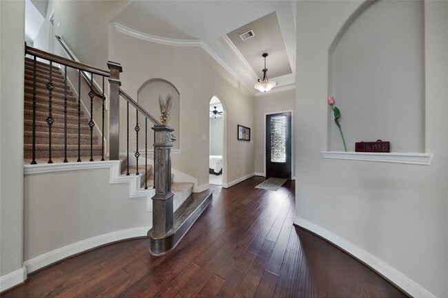 Photo - 2718 Carriage Hollow Ln