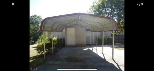 Photo - 1400 N Clarke St