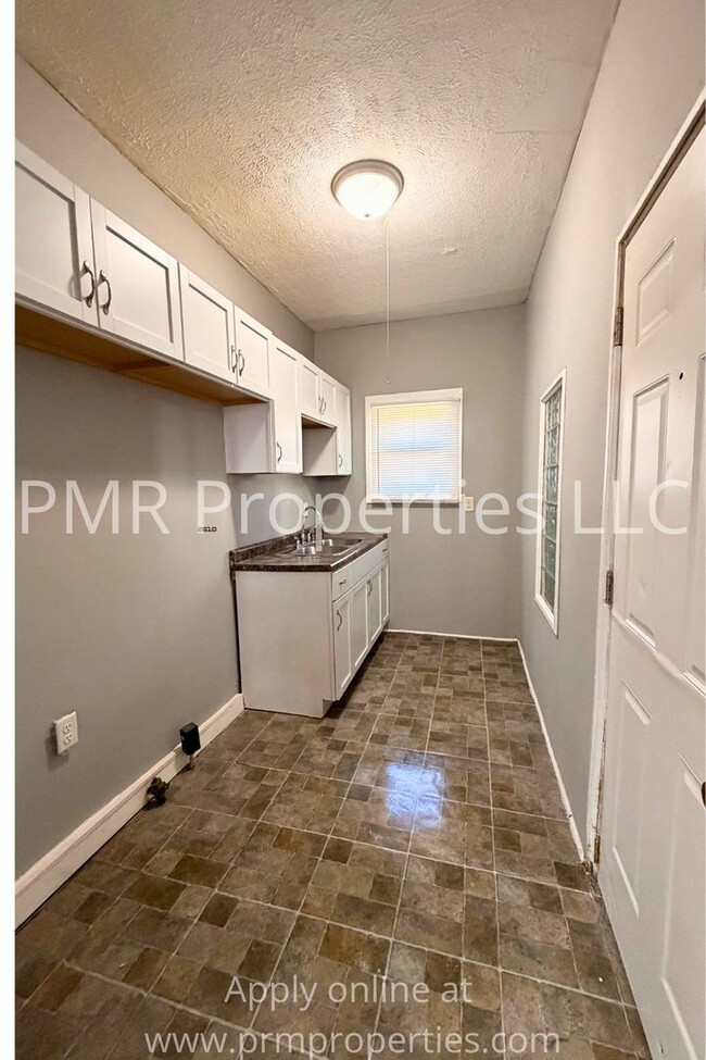 Photo - 2 Bedroom/ 1 Bathroom House