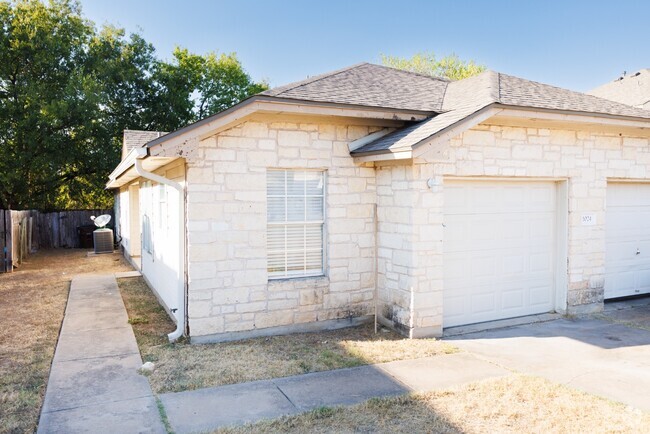 Building Photo - 1024 Christopher Ave Rental