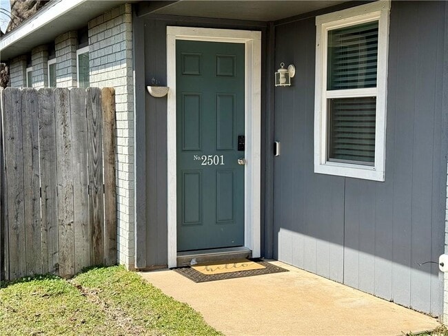 Photo - 2501 Purdue Cir