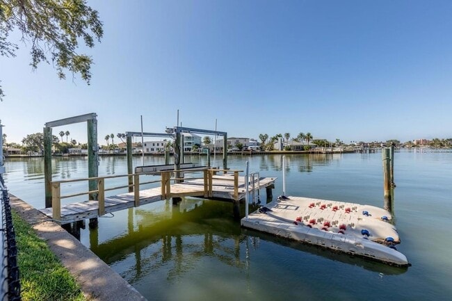 Photo - 16114 5th St E