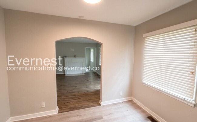 Photo - 425 87th St S