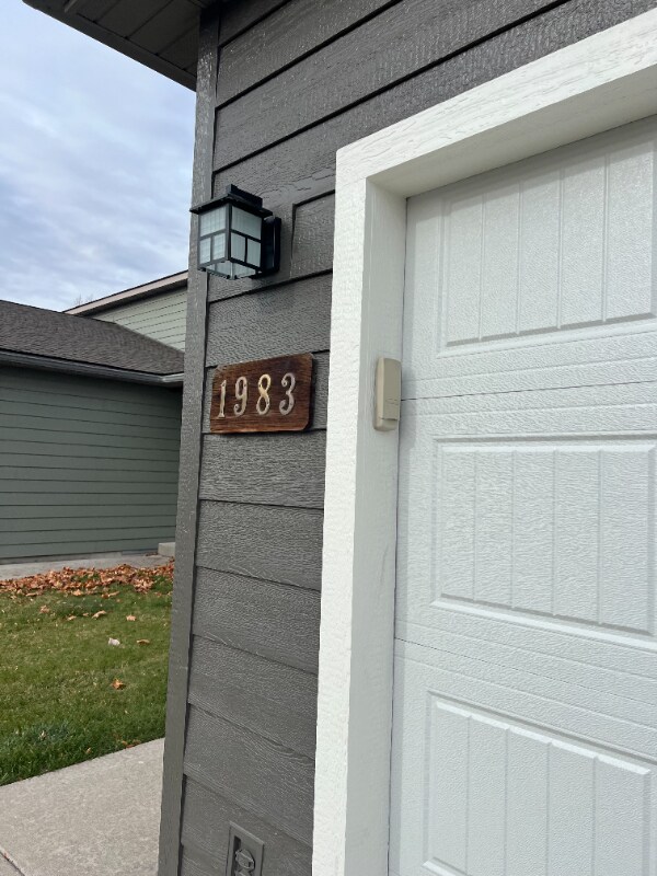 Photo - 1983 Greatview Dr