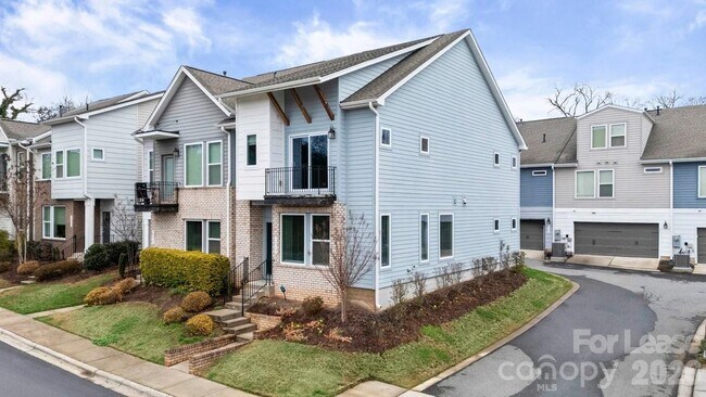 Photo - 1515 Hidden Falls Rd