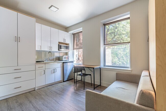 Photo - 423 Terry Apartments in the Heart of First Hill