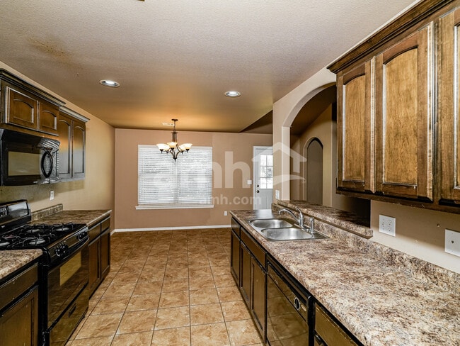 Photo - 11078 N 114th E Ave